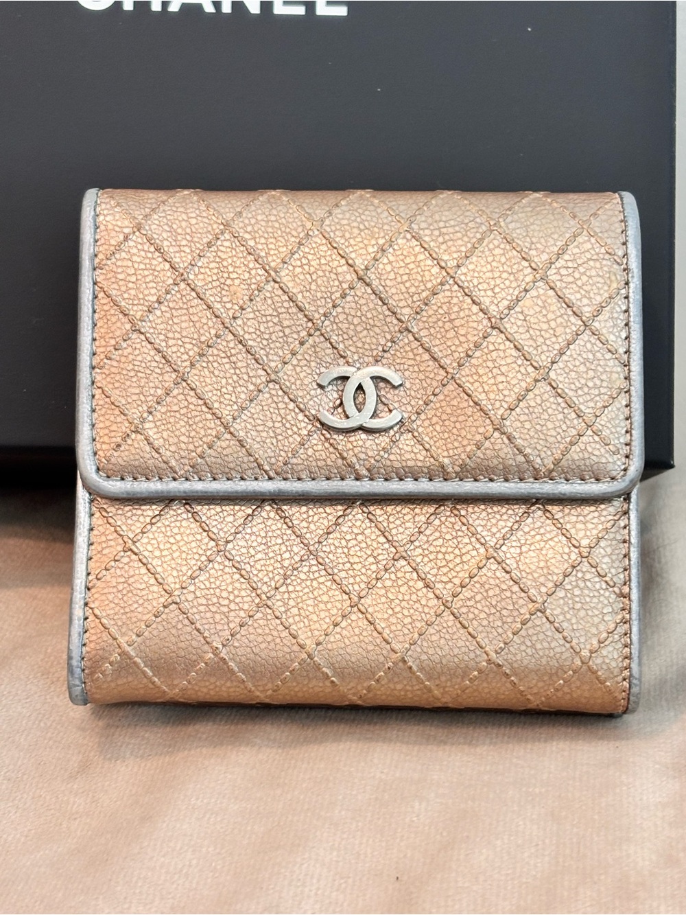 CHANEL Metallic Calfskin Bicolor Diamond Stitch Trifold Compact Wallet - Picture 2 of 16